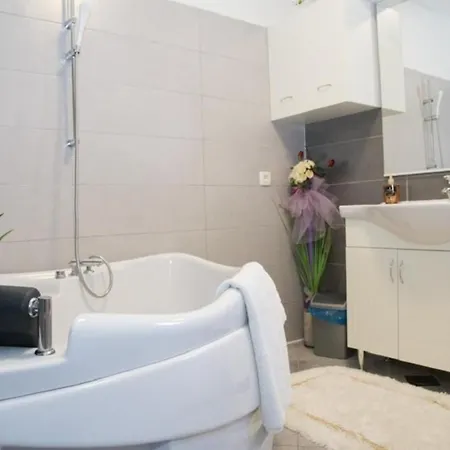 House Relax And Have Fun - For Big Groups וילה