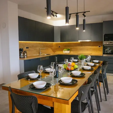 וילה House Relax And Have Fun - For Big Groups *