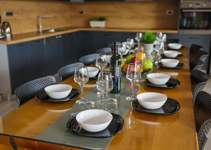 House Relax And Have Fun - For Big Groups Kaštel Novi