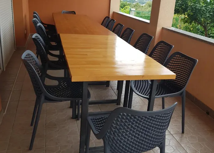 House Relax And Have Fun - For Big Groups Willa Kaštel Novi